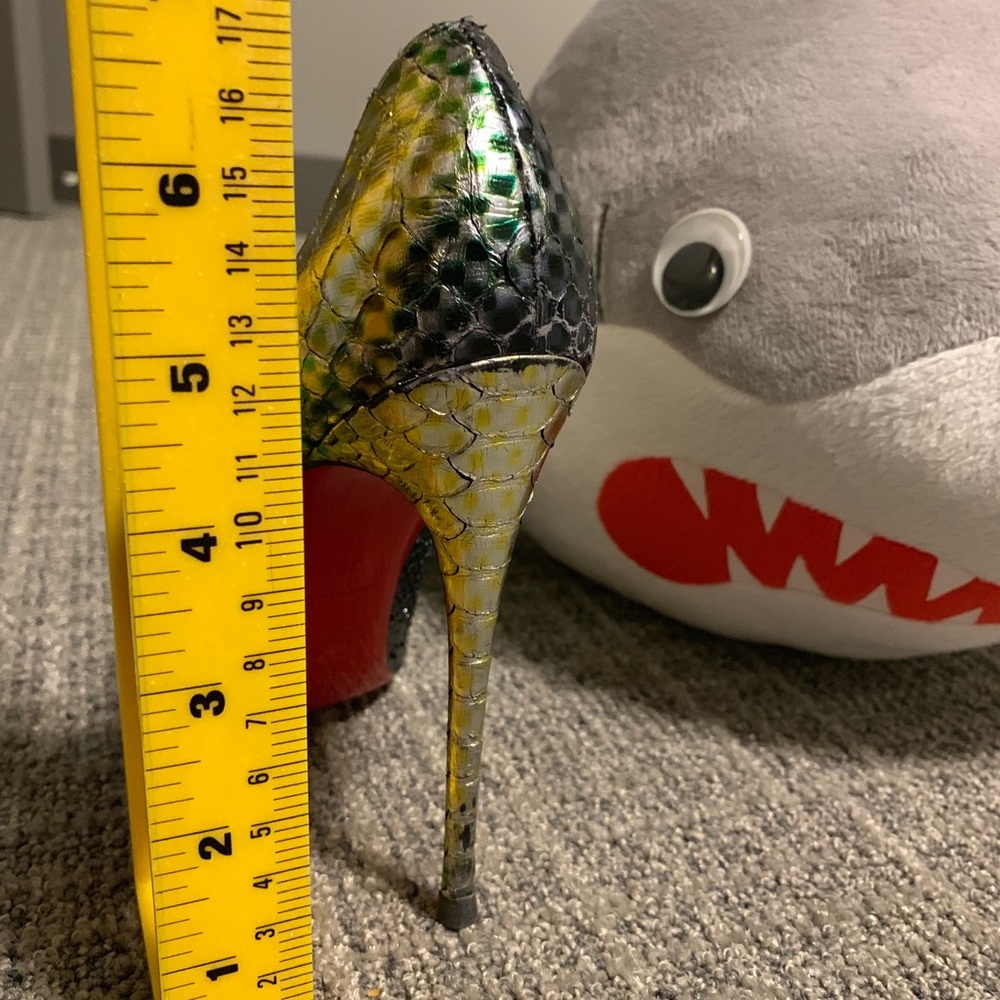 So Kate Snakeskin Heels - Picture 2 of 8